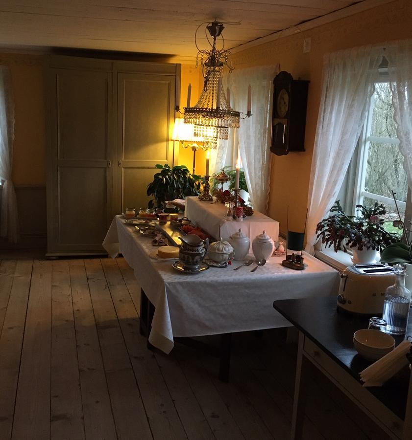 Thorstorps Gard B&B Söderköping الغرفة الصورة